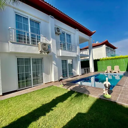 4+1 Ultra Luxury Villa With Private Pool In Belek